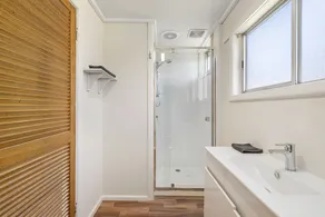 Stirling Croft Mansfield | Family Retreat for 10 Near Mt Buller | Pet-Friendly - Image 2