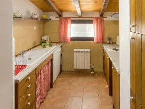 Stunning private villa for 6 people with private pool, A/C, WIFI, TV and terrace - Image 2