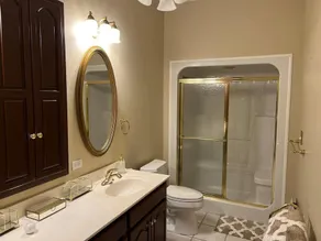 Home away from home Classic 4BR 2.5BR - Image 5