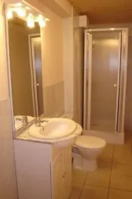 Furnished quiet in an authentic setting in the middle of nature 328 feet high - Image 2