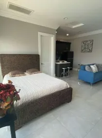 The Cozy Back House - Image 4
