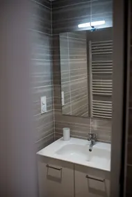 Fully renovated gîte in the heart of the village - Image 2