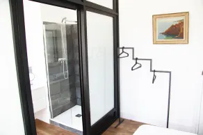 Spacieux apt de type 5 de 95m², grand volume, PISCINE CHAUFFEE - Image 2