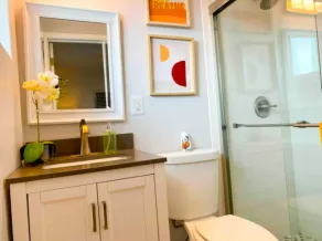 Beautiful New Family Home in West Side Of Town - Image 2