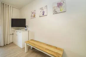 Bellona Apartman& Pool - Image 2