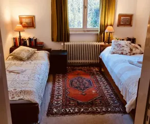 Nanas Holiday Home - Image 5