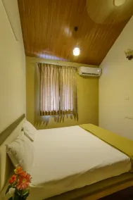 Lake View Holiday Villa Near Sula Wine Yard With 3 BdRms - Image 4