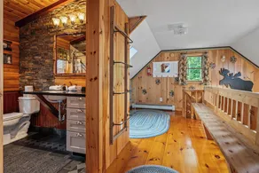 Camp Firefly - Adorable Cottage on Mooselookmeguntic Lake with sandy walk in - Image 5