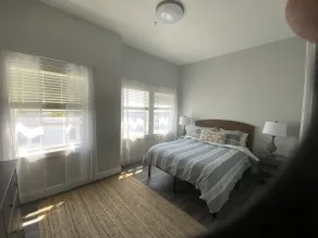 Direct Ocean Front Condo with large wrap around balcony - Image 4