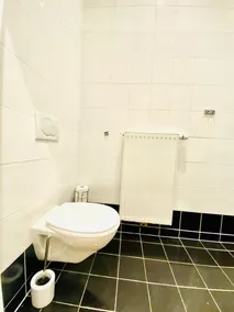 Lovely 4-BR Retreat Ottakring with Stunning City - Image 3