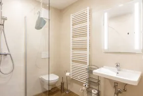 Chalet  for up to 11 people with sauna - Image 3