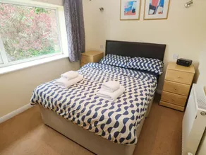 87 ATLANTIC REACH, pet friendly, with a garden in Indian Queens - Image 4