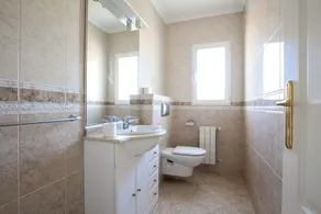 0001 Villa Mahon - Image 2