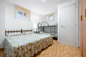 BELLA VILLA, 5 camere con piscina privata e recintata a 200 metri dalla spiaggia - Image 2