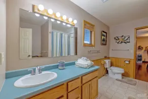 The Hunter's Lodge on Hauser: The Perfect Lake Getaway! - Image 3