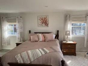 Oceanfront home in the heart of Wilson’s Beach - Image 5