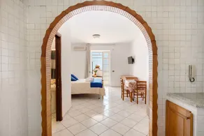 Appartement 'Mitigliano' avec vue mer, Wi-Fi et climatisation - Image 5