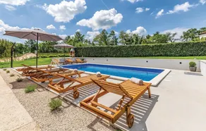Beautiful home in Pazin - Image 4