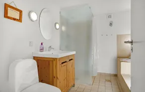 Beautiful home in Glesborg with WiFi - Image 3