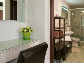 Vacation Home i Rijeka med 1 sovrum som kan rymma 5 - Image 3