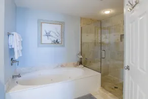 204 Palacio, low floor professionally decorated gulf front condo! - Image 3