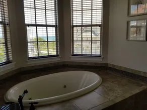 Maison de luxe avec 5 chambres et vue sur l'océan - Image 3