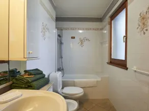 Cosy apartment for 3 people with A/C, WIFI, TV and balcony - Image 2