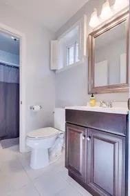 Beautiful, cozy ranch home! Private backyard! - Image 2