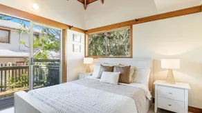 THE Hideaway IN Angourie - Hear the waves from Spookys Beach - Holiday Yamba - Image 4