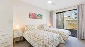 Bilinga Gardens 3 - Bilinga/ North Kirra Beachfront - Min. 3 Night Stays! - Image 5