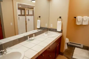 7401- Three Bedroom Loft Den Deluxe Crossings Townhomes condo - Image 2
