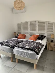 10 min from the beach and 5min from the town center - Image 5