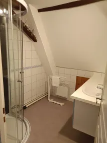 PROMO - karakterhus med opvarmet indendørs pool til en drømmeferie i hjertet af naturen - Image 4