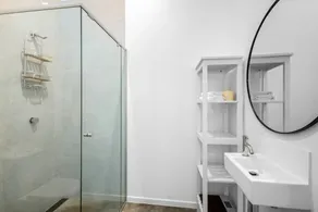 Barra Luxe Beach House 4BR Yaroomba - Image 3
