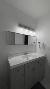 Modern Resort-Style Stay - Image 3