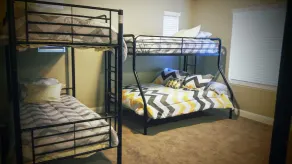 3-Bedroom Townhome - Heated Pool/Jacuzzi - Image 4