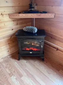 Serene Lake House - Image 2