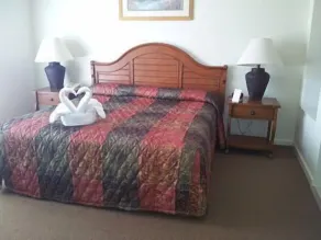 Luxury Resort Condo, 3 BR/2 BA, Close to Disney - Image 4