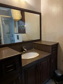 Short Stay 3BHK in Green Park with LIFT - Image 5