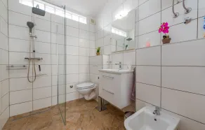 Beautiful Home In Slivnica - Image 4
