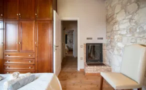 Valory s Stone House - Image 5