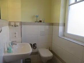 Appartamento trilocale fino a 4 pers. + 1 bambino fino a 7 anni - escl. App. Groyne, camino, Wi-Fi, 250 metri dalla spiaggia, Waschm. - Image 3