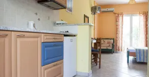 Kefalonia apartments: lovely apartments near Lourdas beach with swimming pool  - Image 2