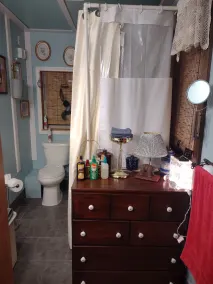 !!  Located in Cranberry lake, Harrison Mich. Beautiful Cabin getaway,!  🏚 - Image 3