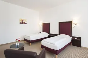 Azimut Hotel Munich - Image 3