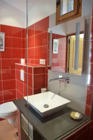 Charme og komfort midt i vinmarkerne - Image 4