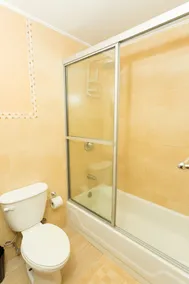 New Kingston Guest Apartments II - Image 5