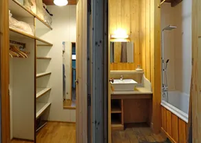 Die Huchier Lodge wurde mit dem nötigen Komfort für 2-4 Personen gestaltet. - Image 3