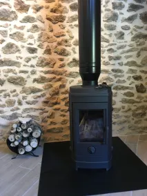 Recientemente reformado, 1 dormitorio cabaña aislada cerca de Lagos de ocio y Chateau - Image 2