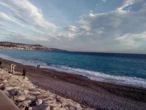 In the center of Menton, near the sea - Image 5